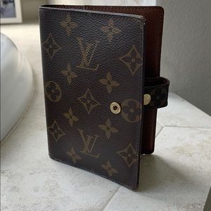 Louis Vuitton Small Ring Agenda Cover